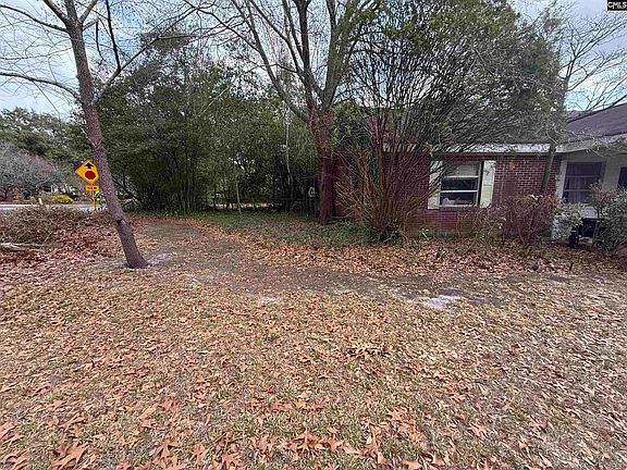 5th image of 4437 Briarwood Rd