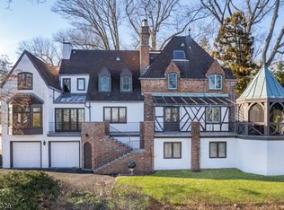 65 Edgewood Rd, Summit, NJ 07901