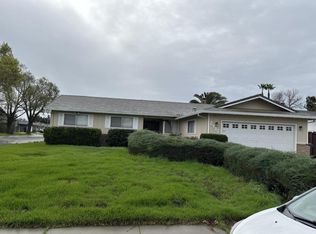 2902 Litchfield Dr, Stockton, CA 95209
