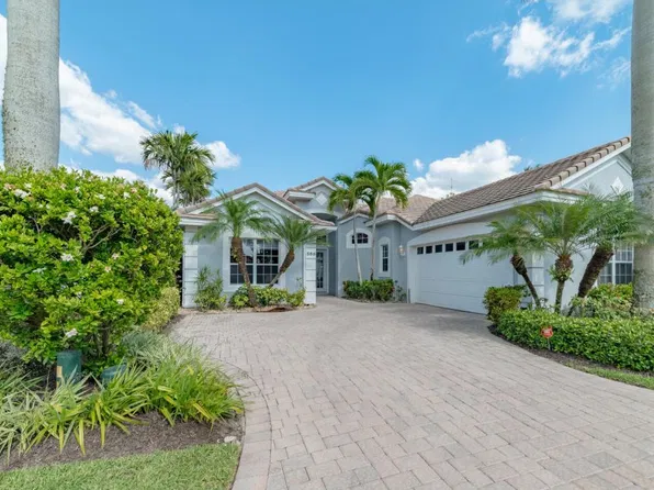 566 Eagle Creek Dr, Naples, FL 34113