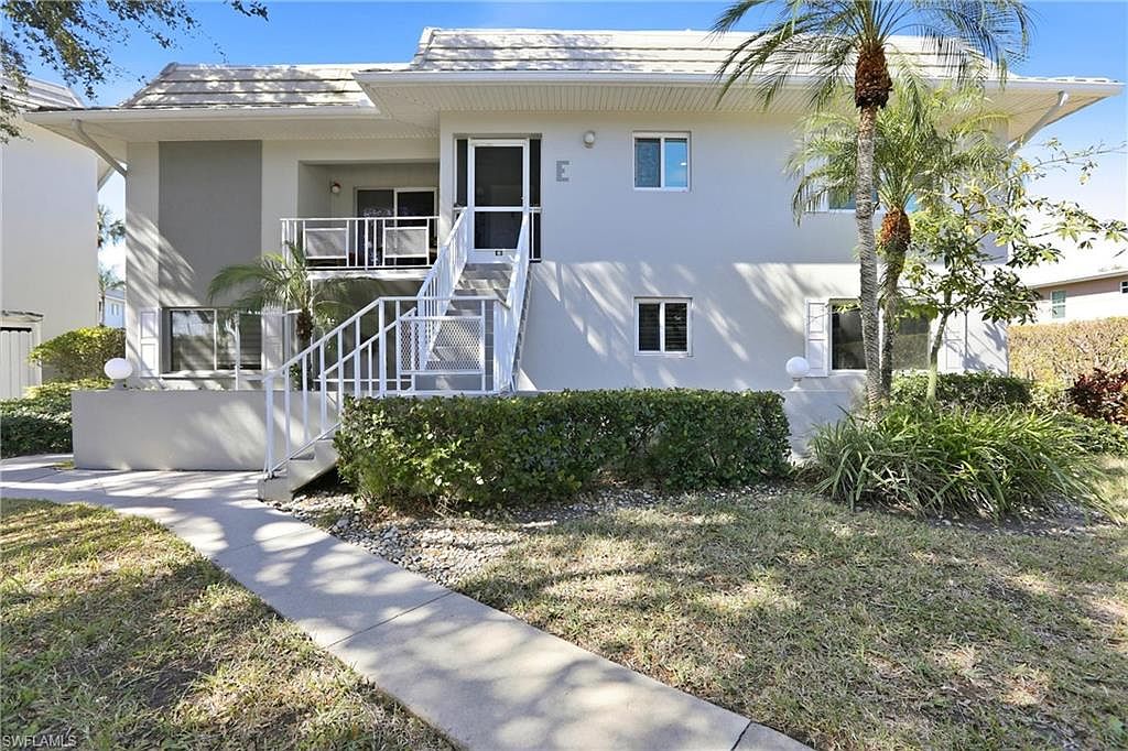 215 Cypress WAY E #E3