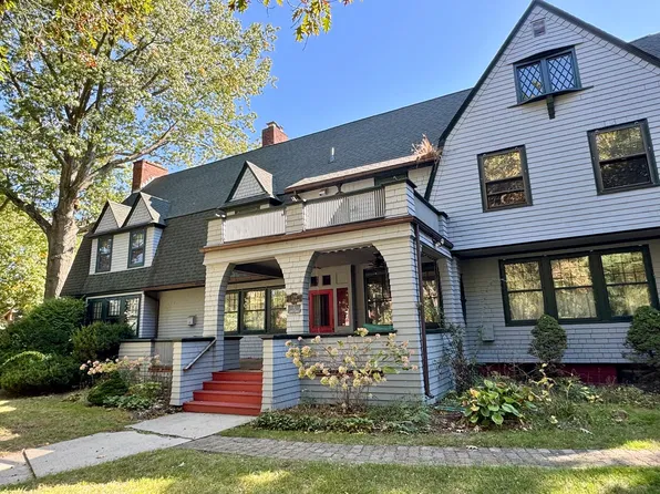 179 Clarendon St, Springfield, MA 01109