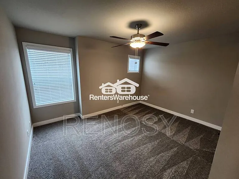 2829 NW Lois Ln — Photo 15