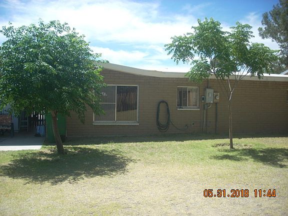 5th image of 211 E Avenue J