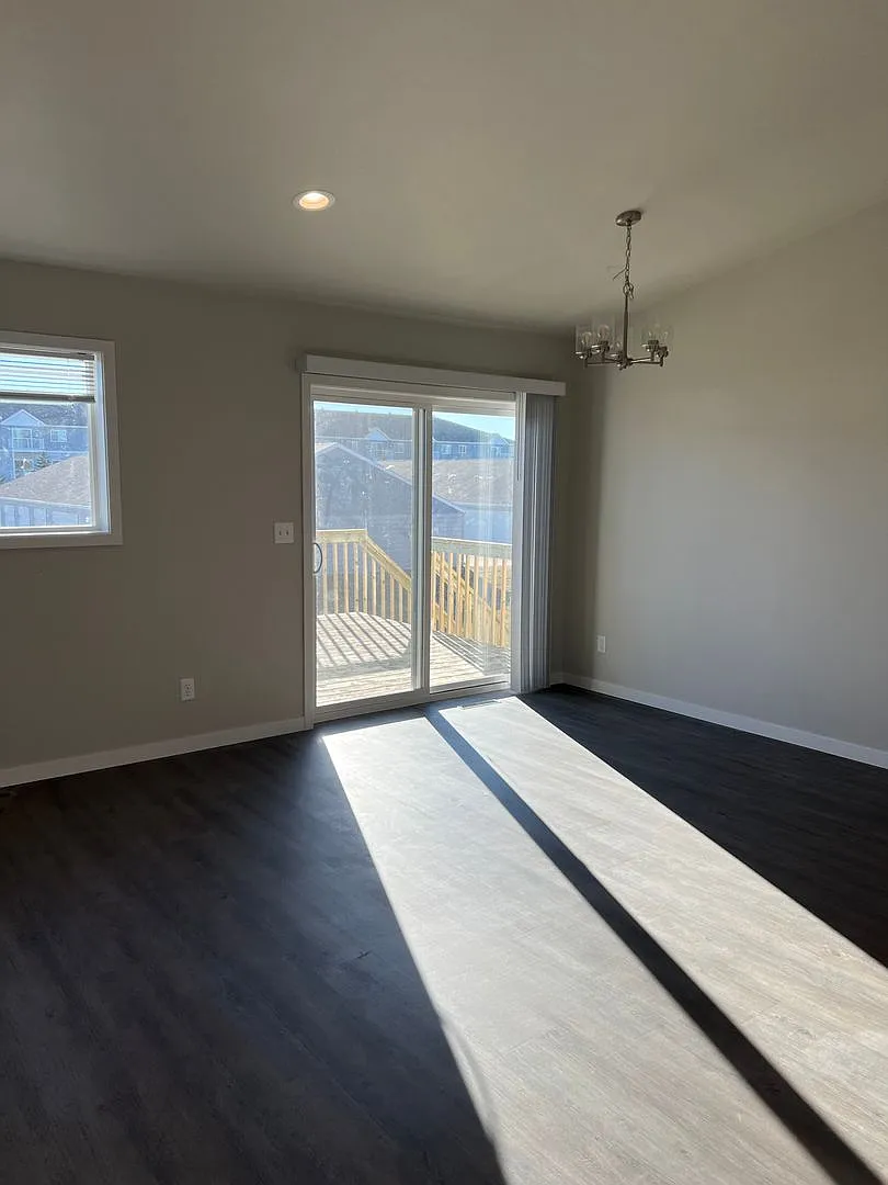Johnson Farms Twin Homes — Photo 3