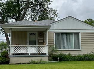 3259 Kenwood St, Ferndale, MI 48220