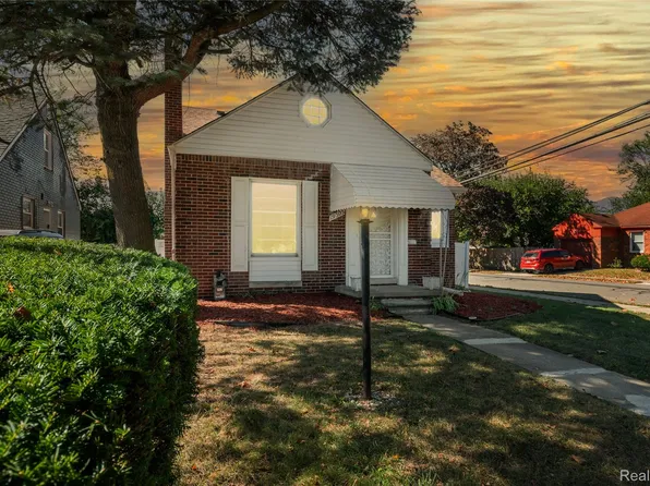 19505 Tracey St, Detroit, MI 48235