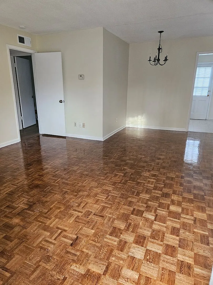 Quiet End-Unit Condo | Walk to University Place! — Photo 3