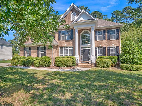 2nd image of 4610 Sycamore Shoals Rd