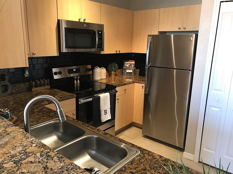 1st image of 1875 Lakemont Ave APT 302