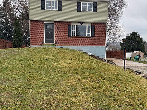 2nd image of 1376 Conway St