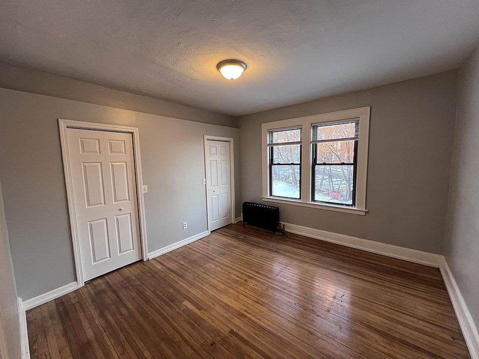 1st image of 65 Monroe St #10609235