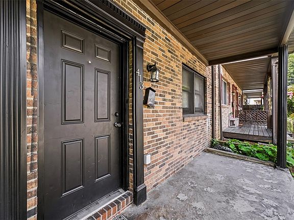 3rd image of 413 Agatha St