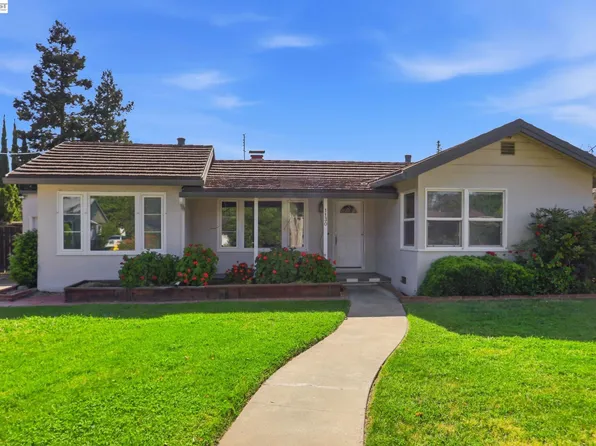 1130 Normandy Dr, Campbell, CA 95008