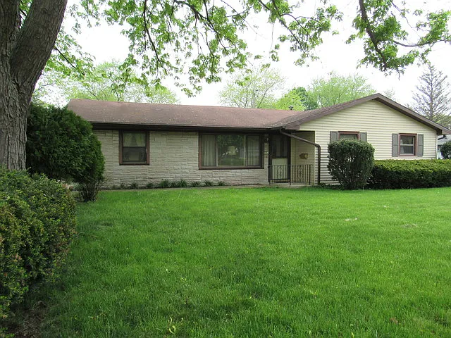 504 W Cross St photo 1