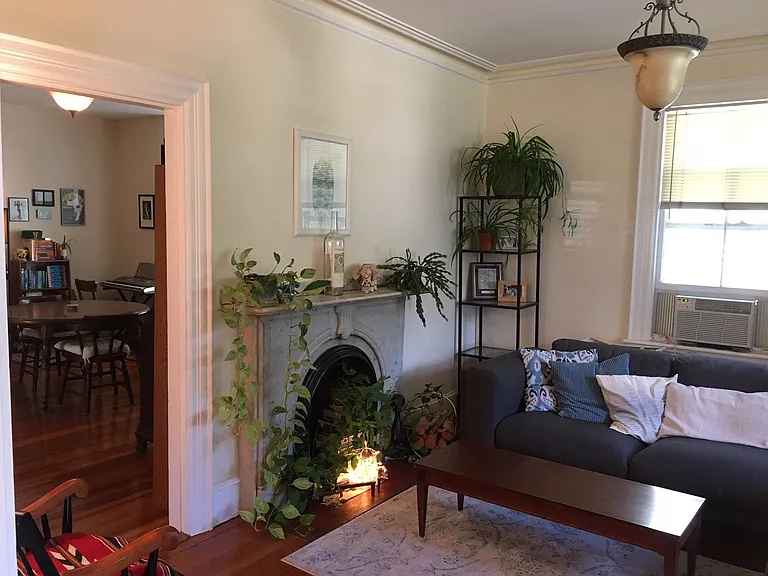 7 Burr St #1 — Photo 25