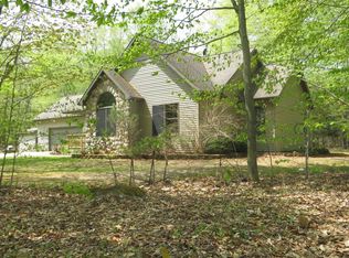 3145 Old Oak Rd, Cheboygan, MI 49721