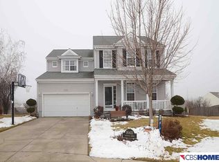 16411 Burdette Cir, Omaha, NE 68116