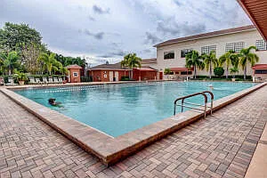 4079 Cornwall Dr #4079-D — Photo 34