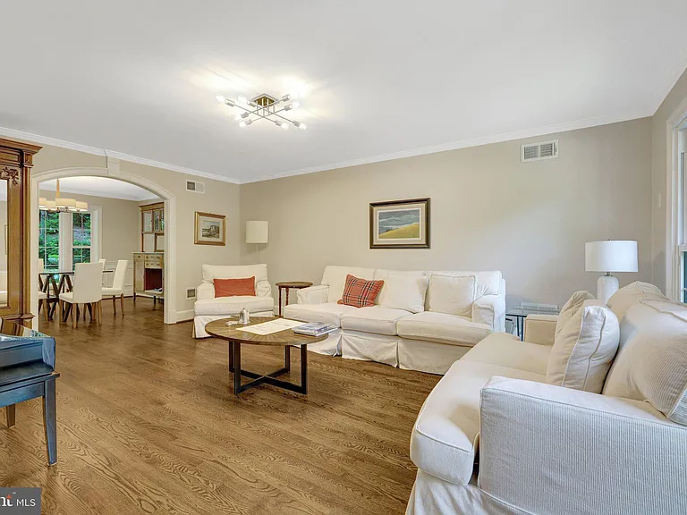 7845 Old Dominion Dr — Photo 29