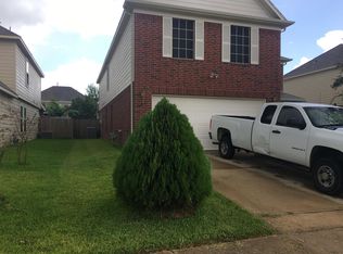 5446 Peppercorn Dr, Baytown, TX 77521