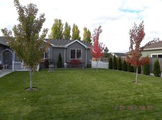 708 NE Shoshone Dr, Redmond, OR