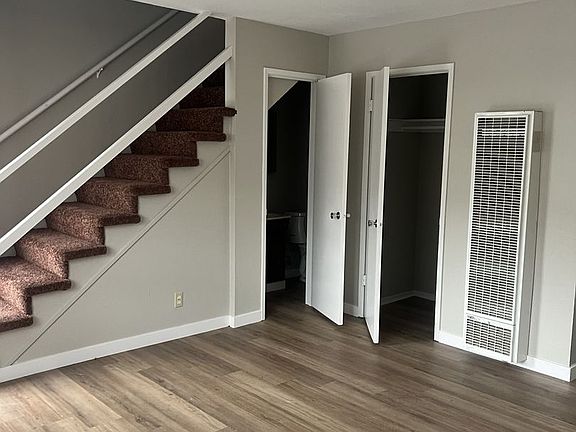 4th image of 29324 Dixon St APT 19