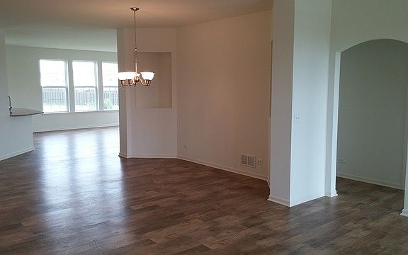3rd image of 11494 Richmond Ln