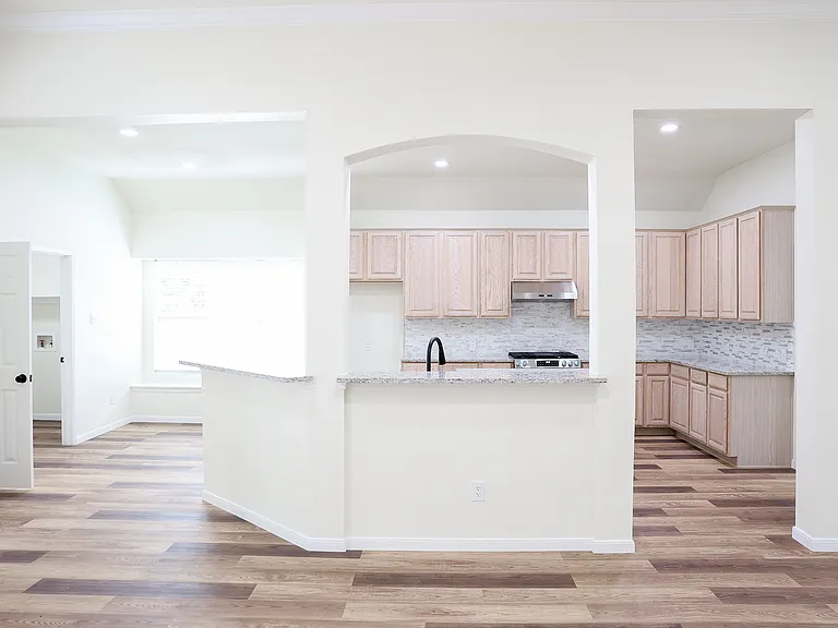 8509 Chalton Dr — Photo 38