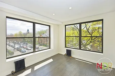 Rented by United Group