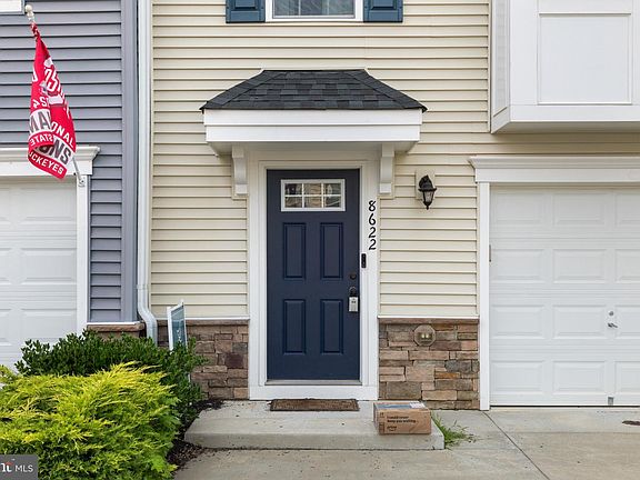 3rd image of 8622 Wilmore Ln