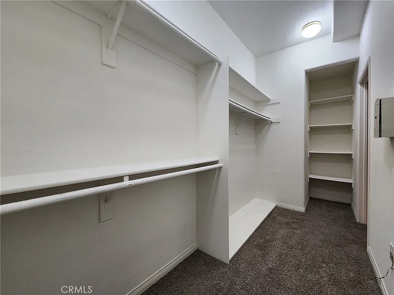 10630 Moorpark St #104 — Photo 18