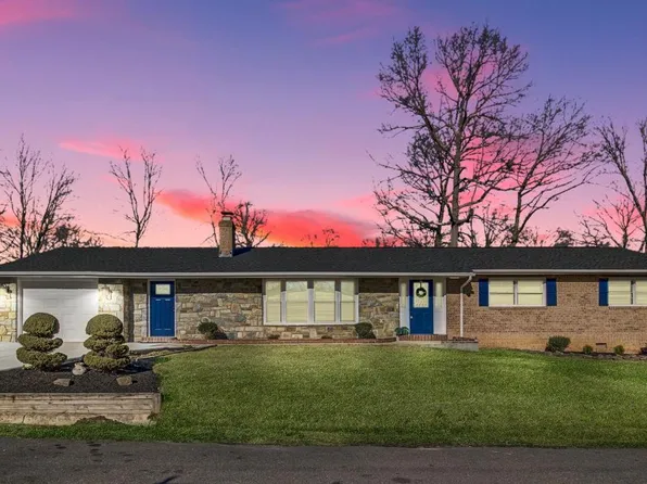 10014 Worrell Ave, Glenn Dale, MD 20769