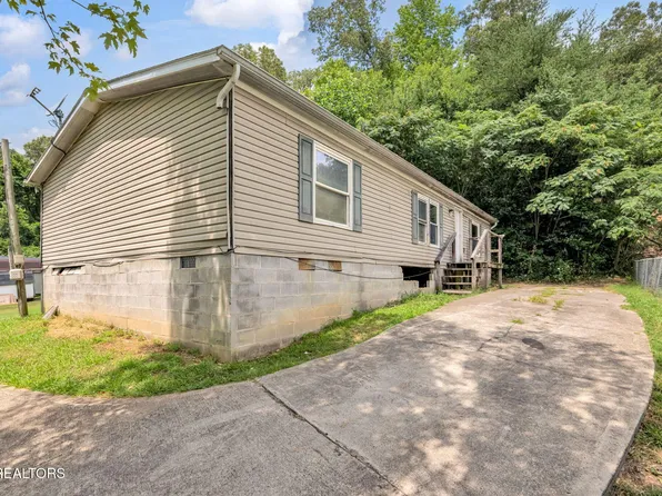 445 W Broad St, Clinton, TN 37716