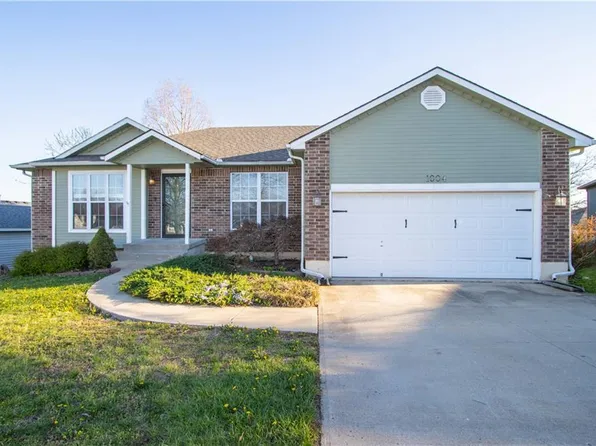 1004 Fox Run Ct, Warrensburg, MO 64093