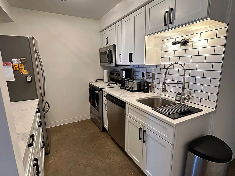 1845 Clayton Ave #108 — Photo 12