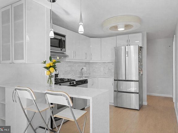 2nd image of 1510 12th St N APT 303