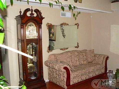 5th image of 3300 Tierra Mision Dr