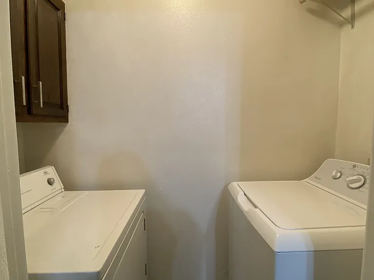 6800 Camden Ln — Photo 19