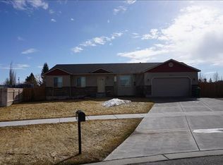 2770 N Sunlight Dr, Idaho Falls, ID 83401
