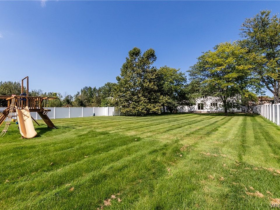 40 Woodcreek Ln, Grand Island, NY 14072 MLS B1498999 Zillow