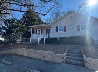 4 W 1st St, Aragon, GA 30104