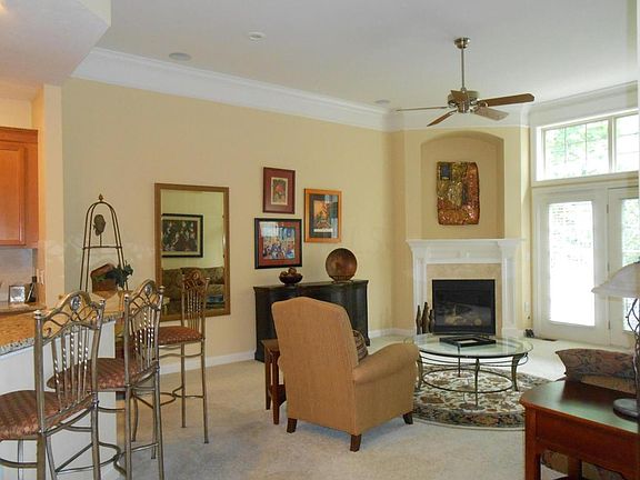 3rd image of 399 Slate Creek Dr