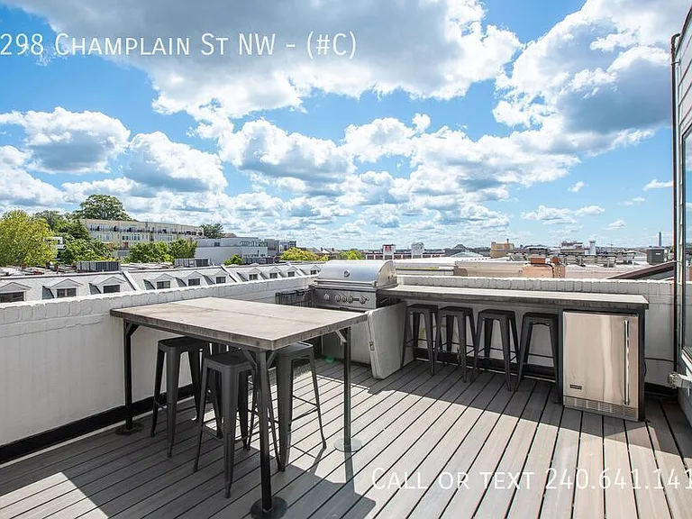 2298 Champlain St NW #C — Photo 38