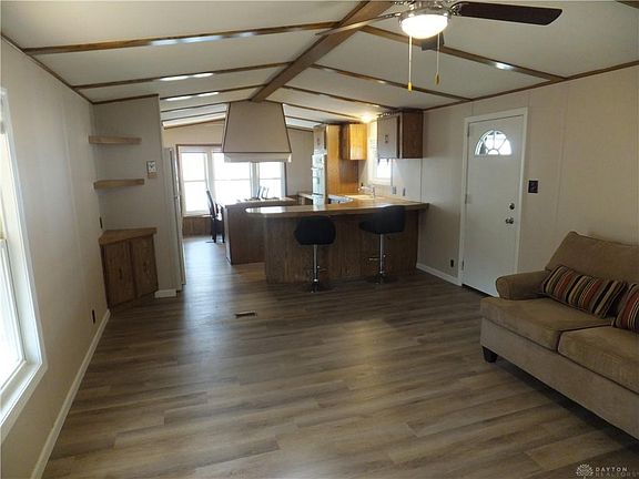 3rd image of 5206 Skylane Dr
