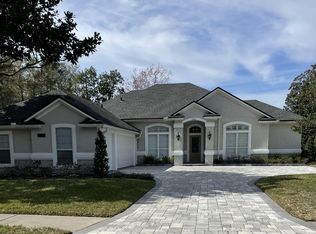 3940 Charter House Dr, Jacksonville, FL 32224