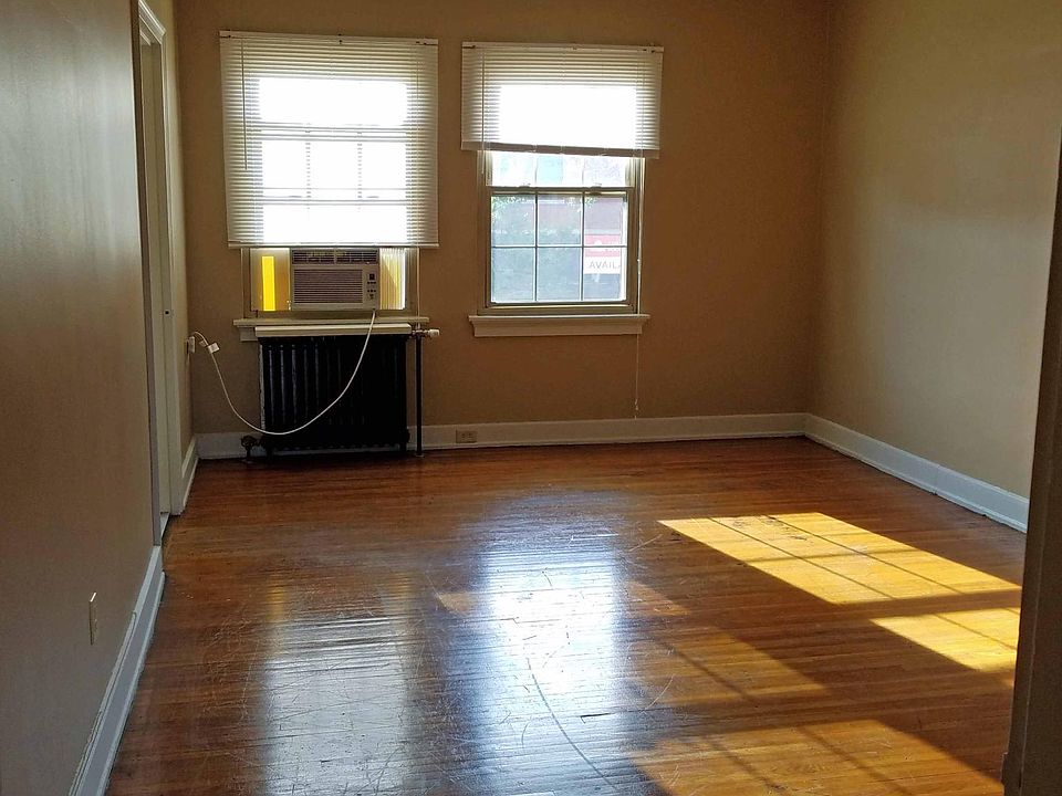 1st image of 7 W Charlton St APT 203