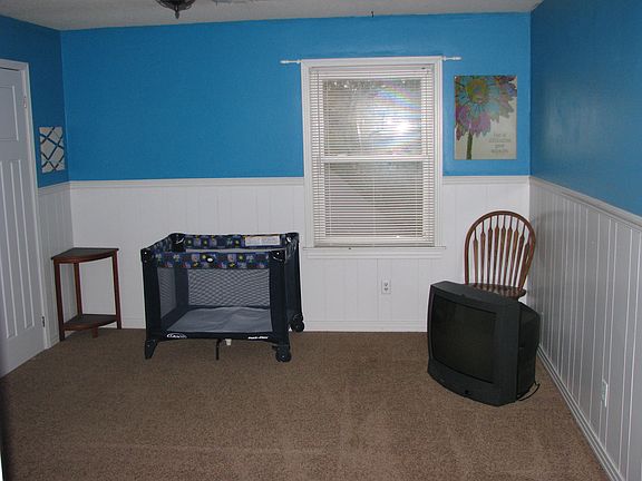 upstairs bedroom #2
