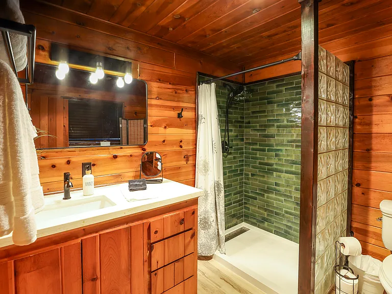 23418 N River Dr — Photo 11