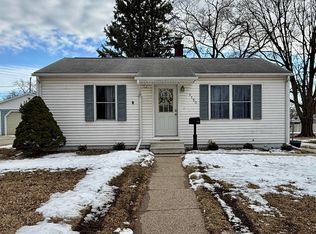 1150 Easton Ave, Waterloo, IA 50702